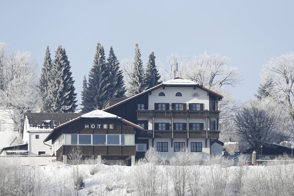 Landhotel Gottinger Валдкирхен Екстериор снимка